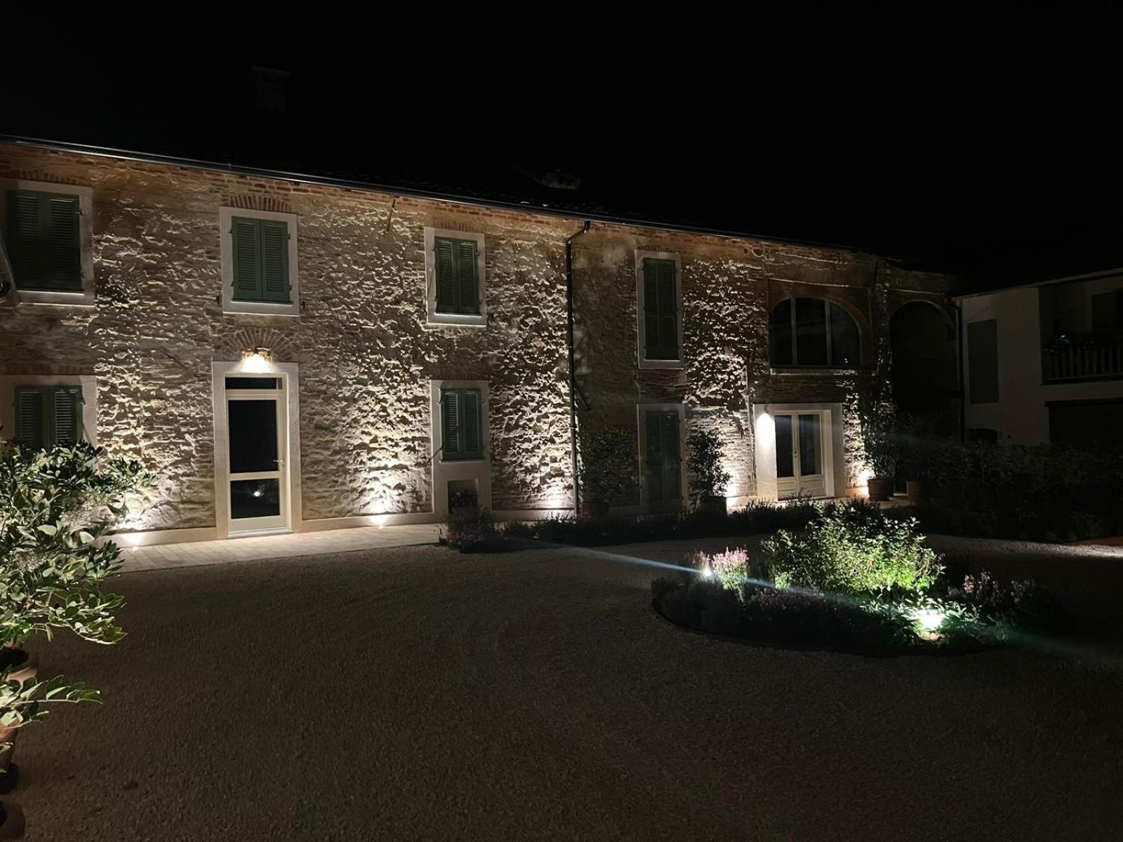 Отель Relais Dal Cavaliere Castellino  Экстерьер фото