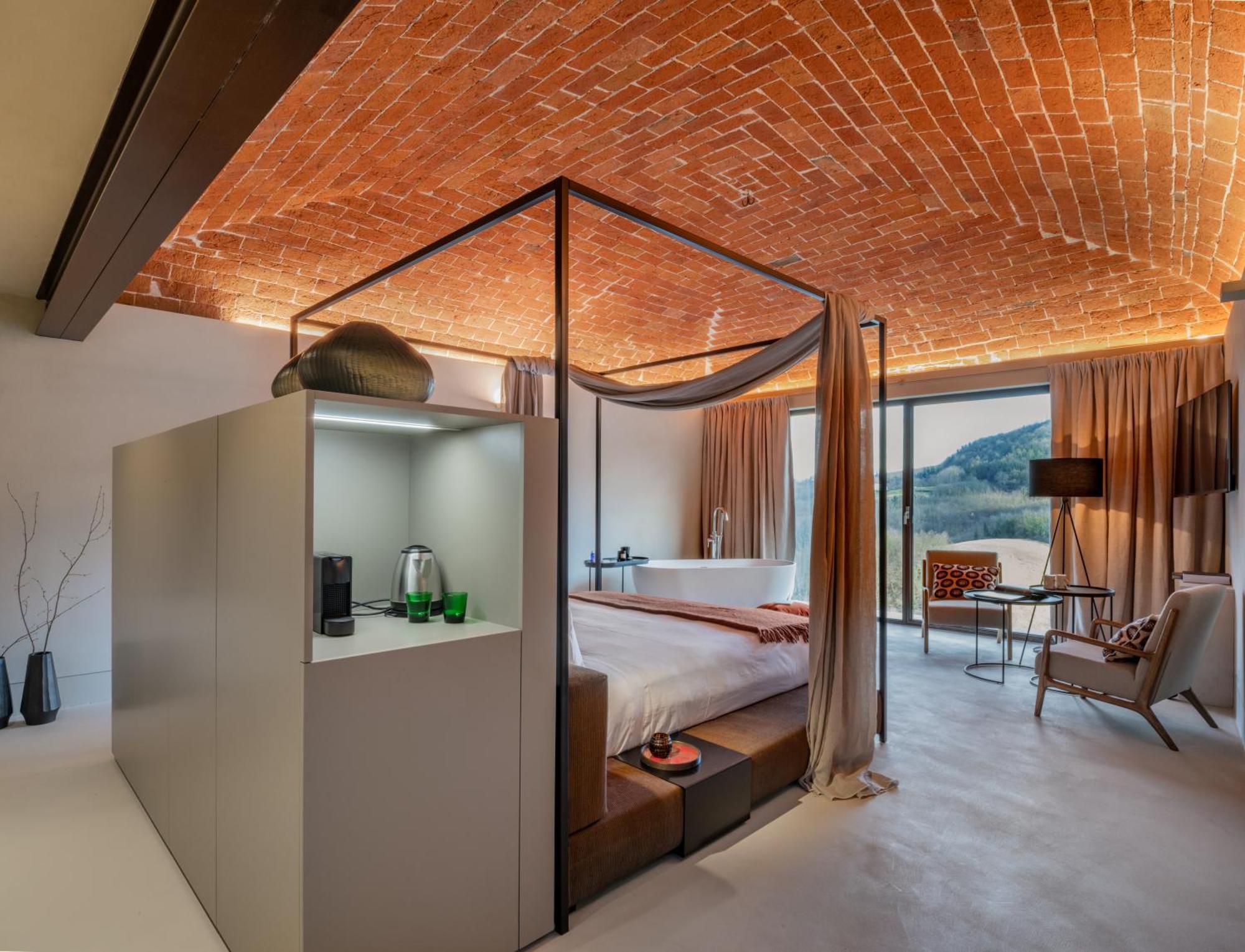 Отель Relais Dal Cavaliere Castellino  Экстерьер фото